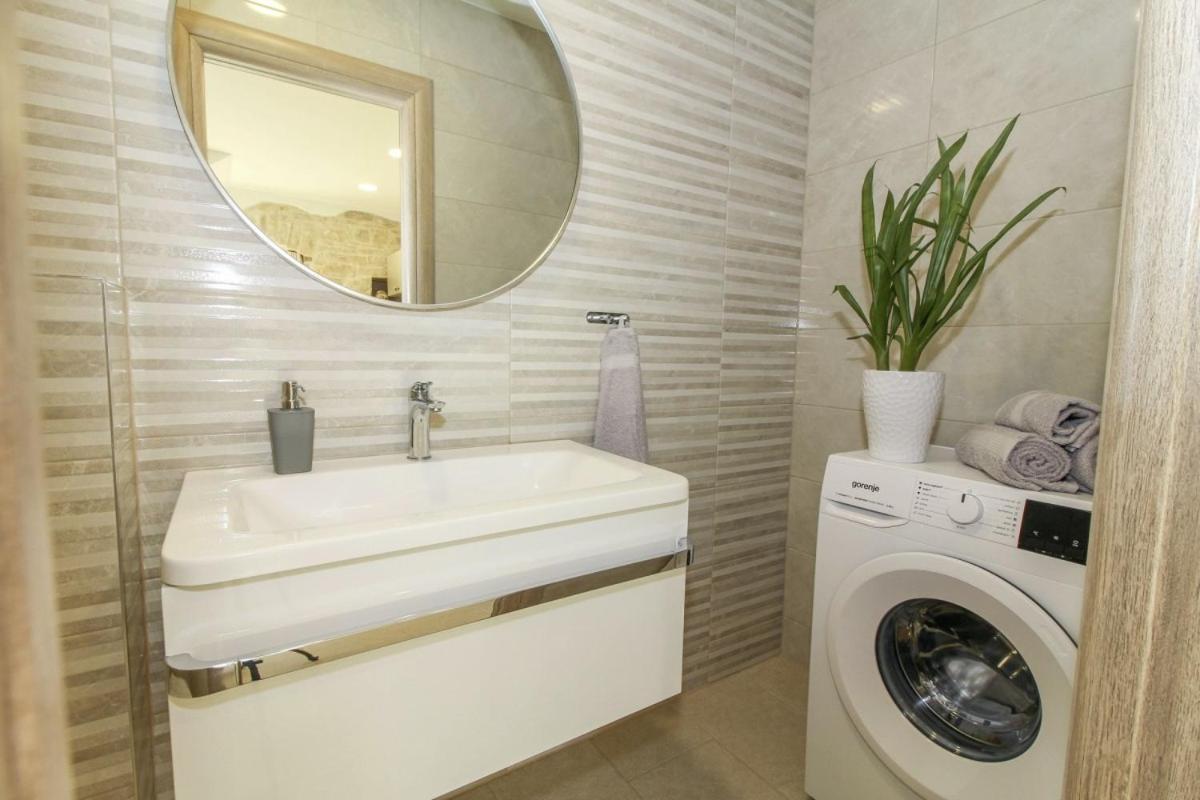 Villa Olea In Barat - Haus Fuer 6-8 Personen Kanfanar Extérieur photo