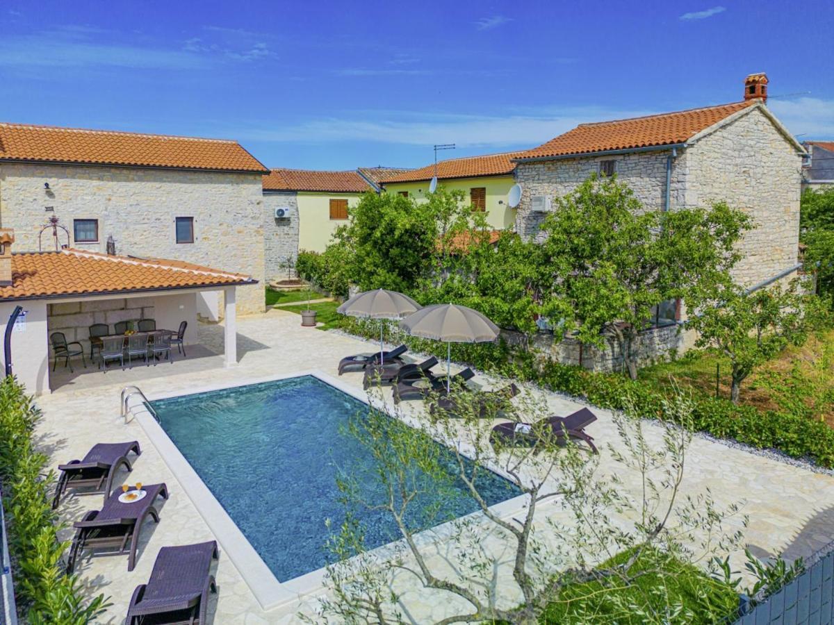 Villa Olea In Barat - Haus Fuer 6-8 Personen Kanfanar Extérieur photo