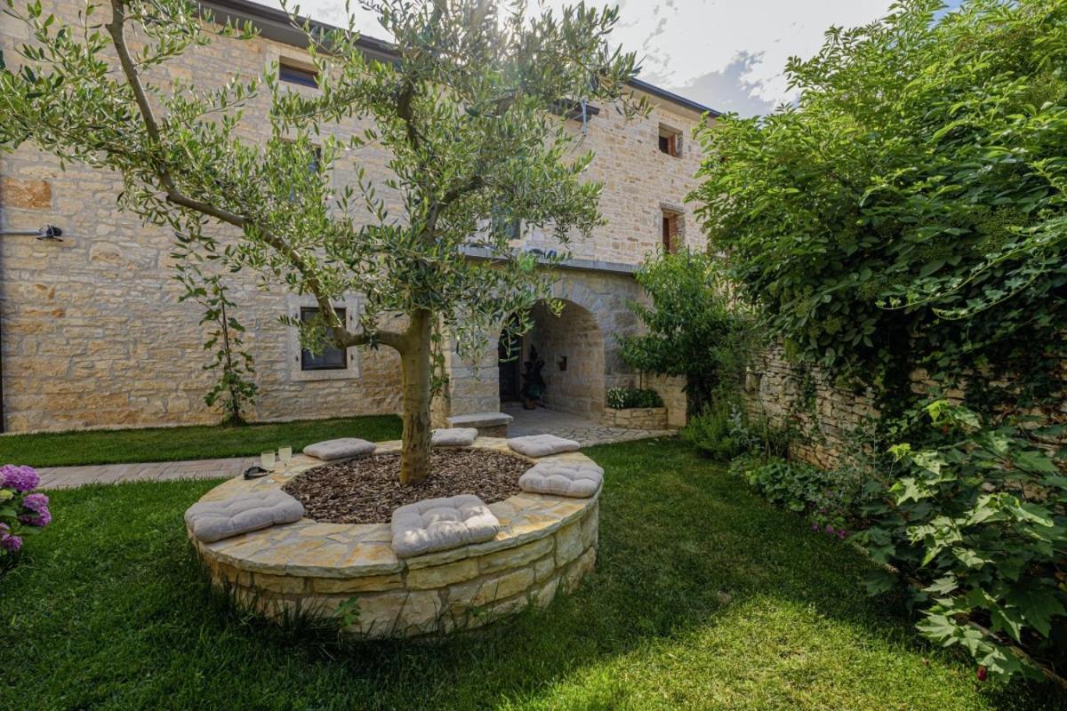 Villa Olea In Barat - Haus Fuer 6-8 Personen Kanfanar Extérieur photo